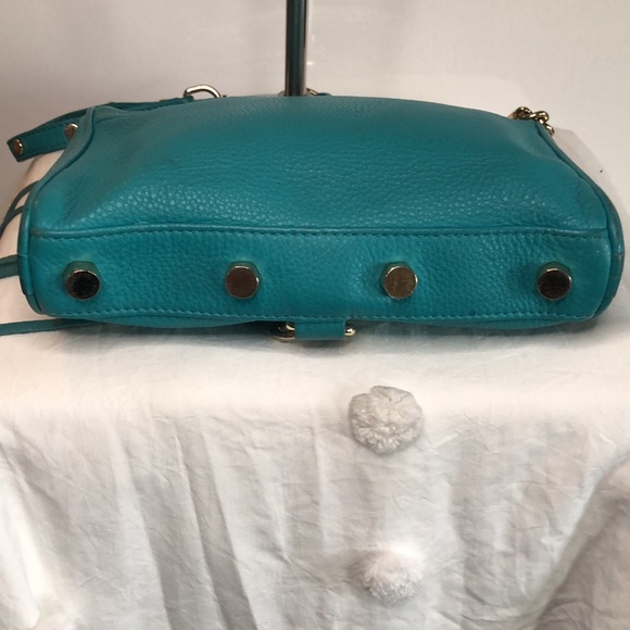 REBECCA MINKOFF coral green Crossbody. Heavy gold chain with studs. - Picture 5 of 15